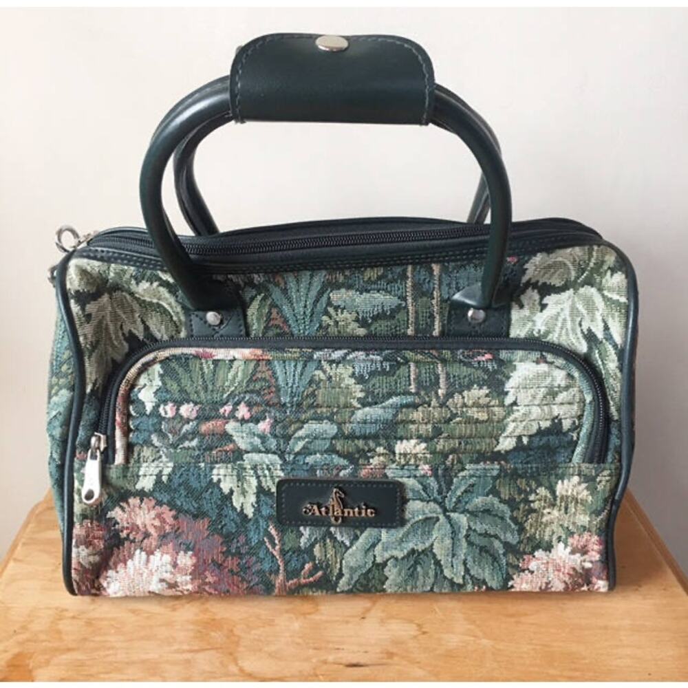 Vintage Atlantic Brand Travel bag Large 12 in x 20 - Picture 2 of 11